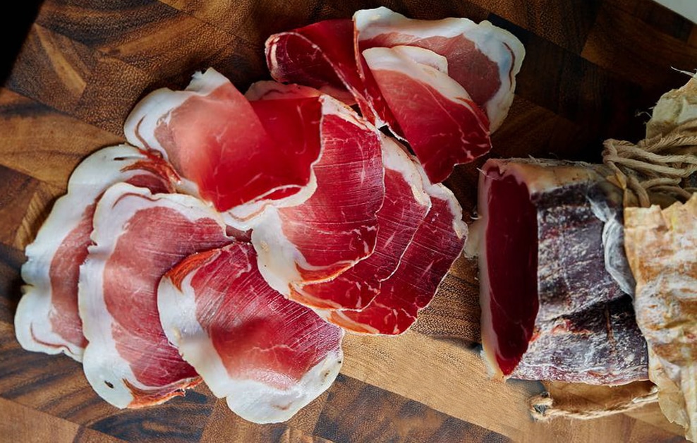 Culatello di Zibello. Lo trovi a prezzi stock su UOVVO.